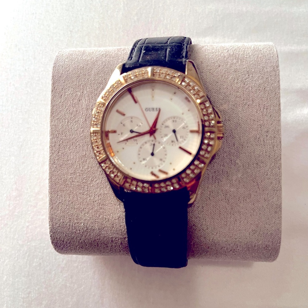Guess Womens black Leather Tango Model W12564L1 Watch